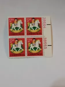 MINT NH OG 13 CENT CHRISTMAS CHILD ON HOBBY HORSE STAMP BLOCK FV 0.52 CV 3.25 - Picture 1 of 2