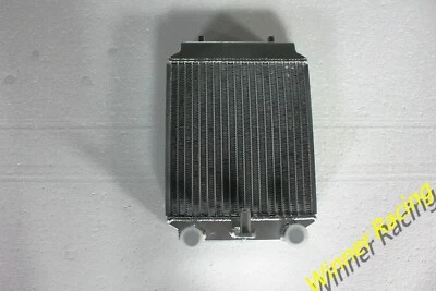 RADIADOR AUXILIAR ALUMINIO UNILATERAL PARA AUDI S3/TTS;GOLF MK7 GTI 2.0TFSI Foto 1 de 3