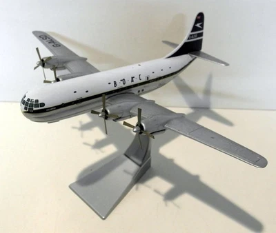 Corgi Escala 1/144 Diecast - 48105 Boeing 377 Stratocrusier de BOAC Foto 1 de 4