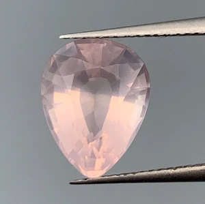Quarzo rosa 2,80 ct taglio pera dal Brasile - Foto 1 di 5