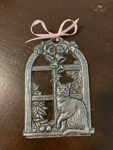 Pewter Cat In Window With Pink Bow - Picture 1 of 6