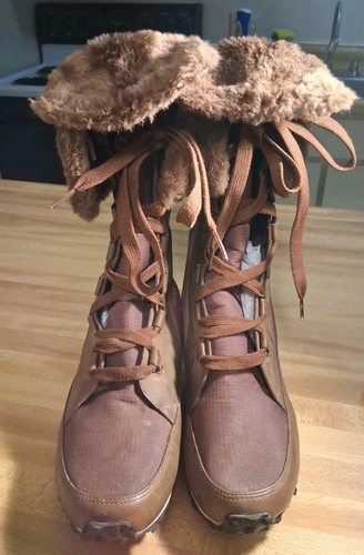 Stivali Timberlands donna 10M marroni 26663 9392