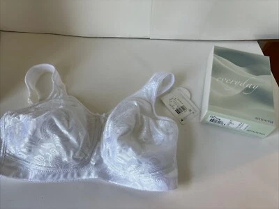 AMOENA: Sujetadores de mastectomía 34 D Ella White NWT y caja Foto 1 de 4
