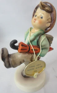 Vintage Hummel Happy Traveller #79 Boy with Umbrella Final Issue 1991 VERY NICE - Picture 1 of 14