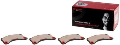 Juego de pastillas de freno de disco delanteras cerámicas Brembo P65026N para Porsche Cayenne (2011-2018) Foto 1 de 3