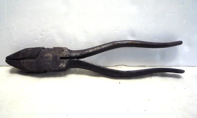 Vintage Red Devil No 1050 8" Lineman's Pliers Wire Cutters - USA - rare - Image 1 of 4