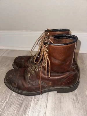 Botas de trabajo Red Wing 2233 8" para hombre talla 10 D cuero marrón puntera de seguridad hechas en EE. UU. Foto 1 de 4