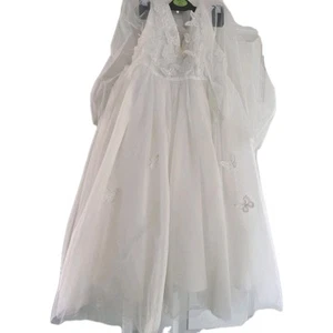 Children's Bridesmaid Dress Age 3/4 With Beautiful Detailing - Picture 1 of 3