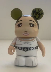 Star Wars Serie 5 Princesa Leía Vinylmation Firmado por la Artista Maria Clapsis - Imagen 1 de 5