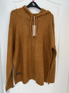 Saltrock Hooded Jumper - Picture 1 of 4