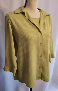 Women's Simple Career Top Lime Green Collared Button Blouse M 3/4 Sleeve ~Vtg~ - Picture 1 of 9