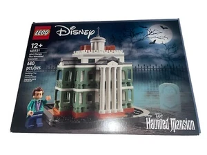 LEGO Disney: Mini Disney the Haunted Mansion (40521) - Picture 1 of 2