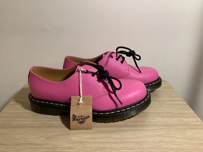Dr. Martens lace up smooth leather oxford shoes 31009 pink NWOB size 9 - Image 1 of 4