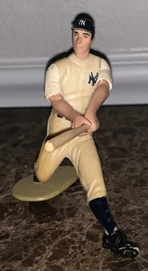 Vintage Joe DiMaggio New York Yankees 1989 MLB Startaufstellung Actionfigur - Bild 1 von 4