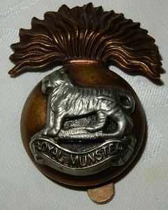 ORIGINAL ROYAL MUNSTER REGIMENT BRITISH MILITARY CAP BADGE - BI METAL - SLIDER - Bild 1 von 2