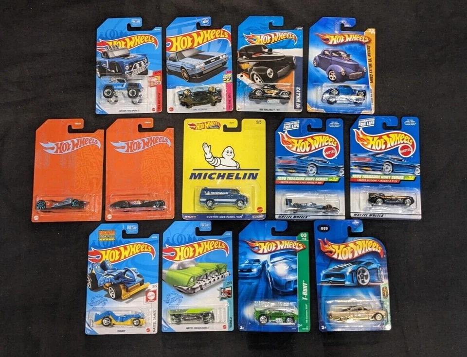 Hot Wheels 1:64 The Beatles' Quick D-Livery Vehicle - Black (FYN99)