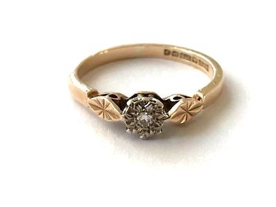 Anillo de compromiso vintage de oro de 9 quilates con conjunto de ilusión de diamantes 1980 - talla L 1/2 Foto 1 de 4