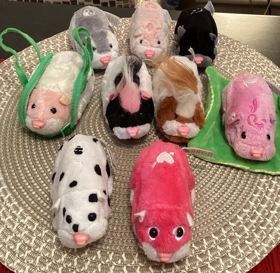 Lot of 9 Zhu Zhu Pets Hamsters Not Working PARTS/REPAIR - image 1 of 3