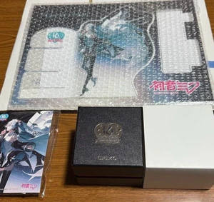 Hatsune Miku x Seiko Happy 16th Birthday Uhr limitiert mit Acrylständer JAPAN - Bild 1 von 2