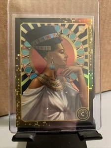 2024 Cardsmiths Currency Series 3 #38 Nefertiti HoloFoil RC - Picture 1 of 10