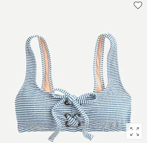 J. Rundhals-Bikini-Top mit Schnürung in verwaschenen Streifen blau weiß - Bild 1 von 9