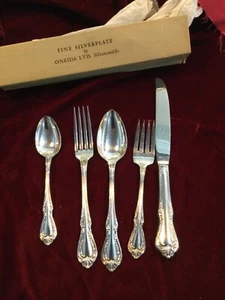 NIB NOS Oneida Wm A Rogers Silver Chalice Harmony Overlaid 5-piece Place Setting - Picture 1 of 4