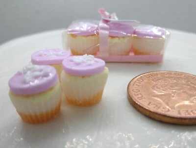Dolls house 3 Miniature Pink coconut fairy cake gift box loose 1/12 handmade - Image 1 of 4