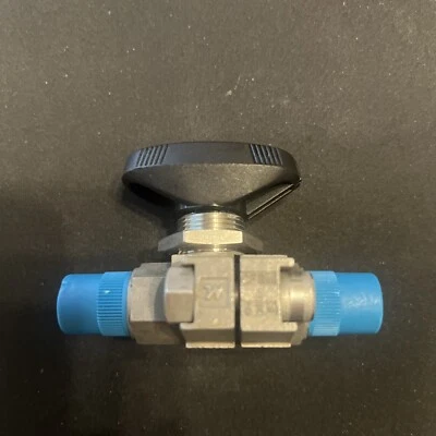 2 Each Whitney SS-33EVC04-4007 Stainless Steel 40G Series Ball Valve - Image 1 of 4