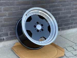 4 cerchi stile AERO PERFORMA25 AMG 17" MONOBLOCCO NERO adatti per Mercedes 5x112 - Foto 1 di 11