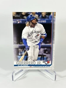 2019 Topps Vladimir Guerrero Jr. #700 Complete Sets White Jersey Rookie RC SP - Bild 1 von 2