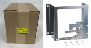 Square D Schneider 9421LW7 PowerPacT M/P Circuit Breaker Operating Mechanism - Picture 1 of 6