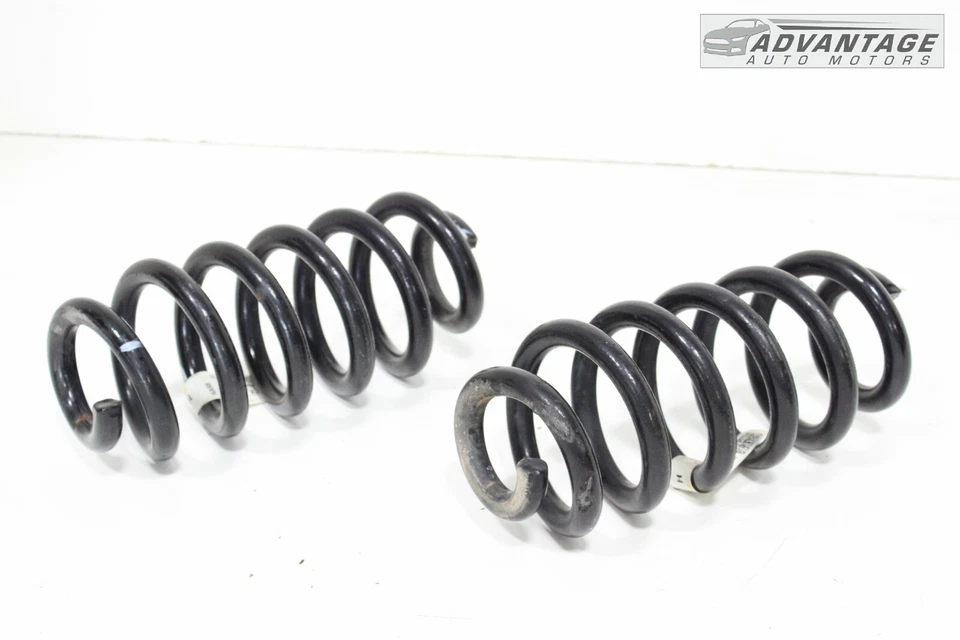 Chevrolet Blazer 2019-2022 AWD juego de muelles helicoidales traseros izquierdo y derecho OEM Foto 1 de 4