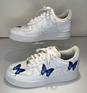 Air Force 1 niedriger ""Schmetterling"" Größe 7,5 Damen - Bild 1 von 11