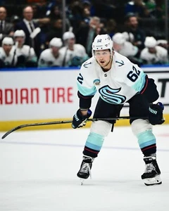 Foto de hockey Brandon Montour on Ice Seattle Kraken 8x10 NHL - Imagen 1 de 1