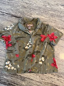Caribbean Joe Womens short sleeve floral button-up top, size Petite Medium (PM) - Picture 1 of 11