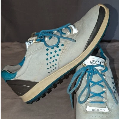 Zapatos de golf Ecco talla 39 Biom Hydromax Yak para mujer beige cuero beige sin clavos Foto 1 de 4