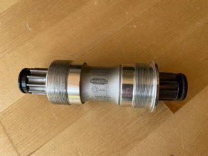 FSA Platinum Pro - Mega Quad - Titanium BB, 68/109 - ISIS drive - Picture 1 of 8