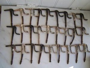 27 ANTIKE METALL FENSTERLADEN ZAPFENHAKEN - Bild 1 von 14
