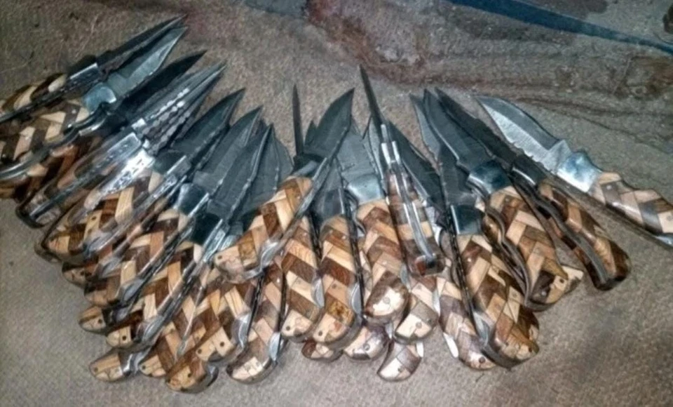 LOTE de 20 piezas Cuchillo Plegable de Caza de Acero Damasco, Cuchillos de Bolsillo con Funda Foto 1 de 4