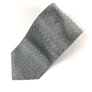 Roundtree & Yorke Silver Gray Woven Geometric Silk Necktie Hand Sewn Made in USA - Picture 1 of 6