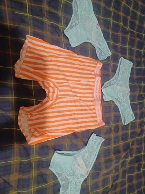 Victoria's Secret S/p Panty Lot - Image 1 of 4