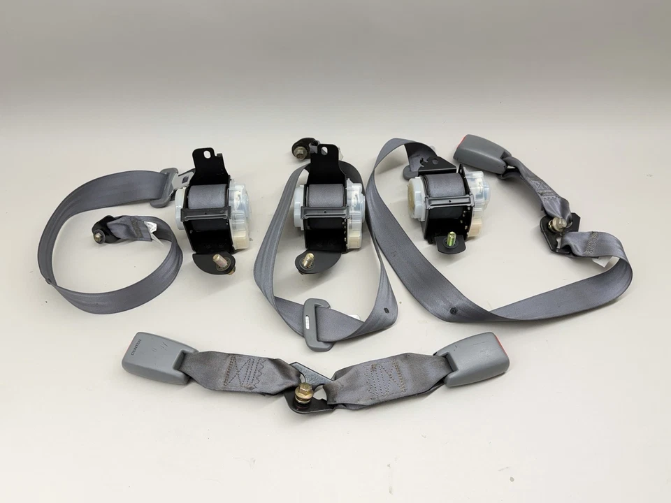 04-08 ACURA TSX - КОМПЛЕКТ ЗАДНИХ РЕМНЕЙ БЕЗОПАСНОСТИ - ЛЕВЫЙ И ПРАВЫЙ РЕМНИ БЕЗОПАСНОСТИ СЕРЫЙ - OEM - Изображение 1 из 4