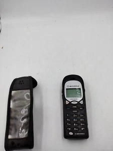 Vintage Mobile Phone Motorola  For Parts And Repair  - Afbeelding 1 van 9