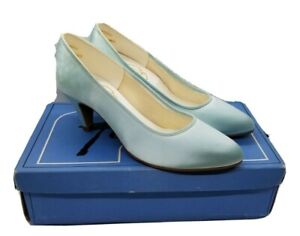Vintage Touch Ups blue satin kitten heels shoes Size 7 M Made in USA Prop