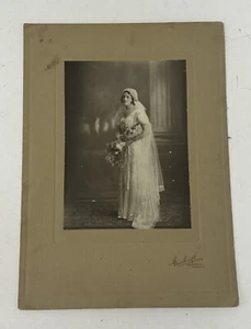 Gorgeous Antique Edwardian Wedding Bride Portrait Photograph Gainsborough - Picture 1 of 2