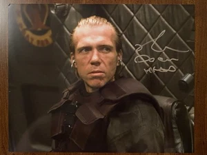Foto autografata firmata Richard Brake spia Kingsmen Batman inizia ecc - Foto 1 di 3