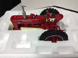 SPECCAST POLYRESIN McCORMICK DEERING FARMALL M ZJD118 BANK REPLICA DIECAST TOY - Picture 1 of 10