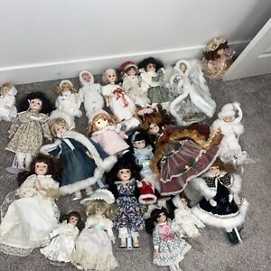 Bunch Of Dolls