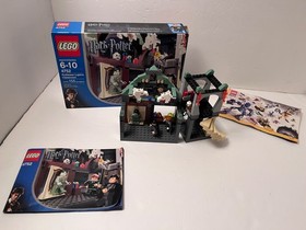 Harry Potter LEGO #475 Professor Lupin's Classroom (Prisoner of Azkaban) W/Box!