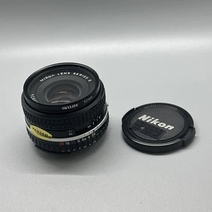 Nikon 28mm f/2.8 Series E AI-S obiettivo grandangolare messa a fuoco manuale - Foto 1 di 6